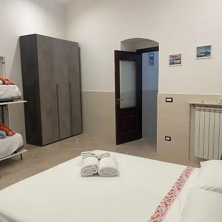 Сasa de vacaciones Napoli Home *